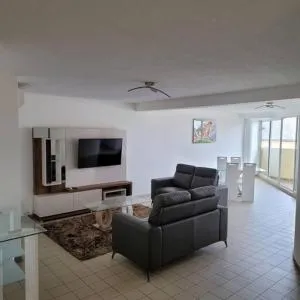 Hello Guyane (7), Grand Appartement Prestigieux F3