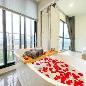 Midvalley Southkey Mosaic Suite by Nest Home