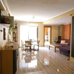 Large duplex penthouse 3 minutes from the beach