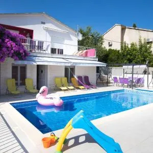 Villa PINKY and Villa SUPERIOR 20 m od mora