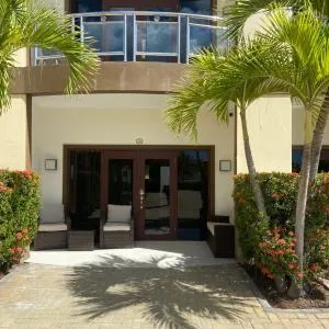 Aruba Breeze Condominiums Hotel