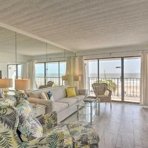 Galveston Oceanfront Condo with Balcony and View!