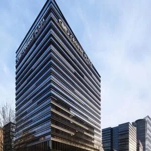 Crowne Plaza Qingdao Jinshui, an IHG Hotel