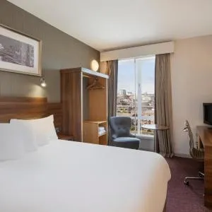 Leonardo Hotel Leeds - formerly Jurys Inn Leeds