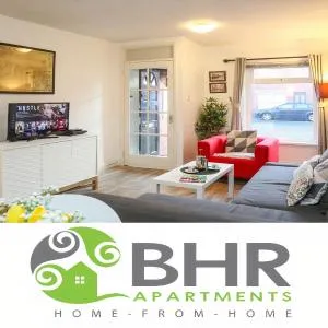 City Centre - Parking - Great Location - 4 Beds