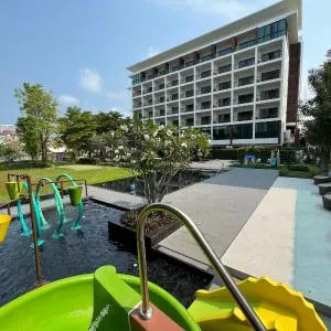 Fifth Jomtien Pattaya