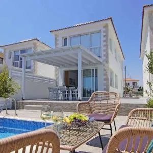 Villa Ivory
