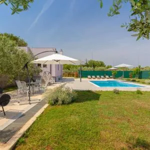 Villa VIOLA with pool, whirlpool, playground & bbq in a olive grove with sea view, near the beach, Pomer - Istria