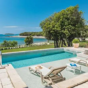Luxury Glamping Beach Villas Porto Bus