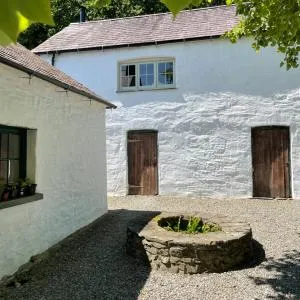 The Cottage at Noyadd Trefawr - Grade II*