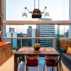 Edificio Summit Pinheiros Best Location in São Paulo Balcony with City Views Pool, Fitness Room and Parking Garage 3 minutes to Subway