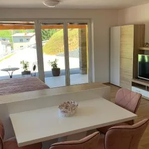 Apartmaji Prʼ nas