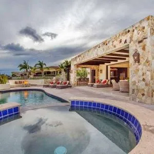 **VILLA DELMAR** LUXURIOUS GETAWAY 8 BEDROOM VILLA