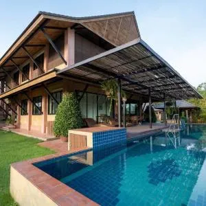 Chalala villa with bio-pool & Sala!