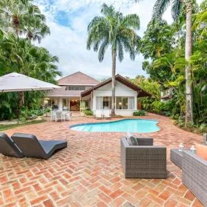 Four Bedrooms Pool Luxury Villa