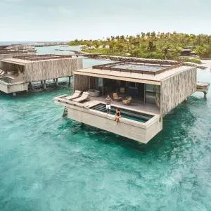 Patina Maldives, Fari Islands