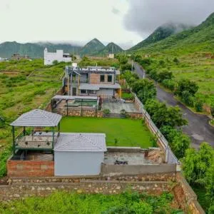 The Foot Hills (Pure Veg Villa) By 29bungalow