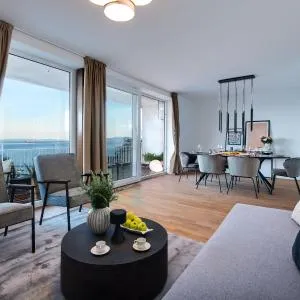 Premium apartment with beautiful sea view, short walk to the sea
