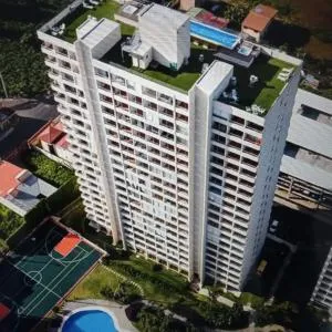 Awesome Condo with Rooftop Pool 7H 2BR 2BA Near SJO Airport