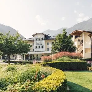 Alpenpalace Luxury Hideaway & Spa Retreat