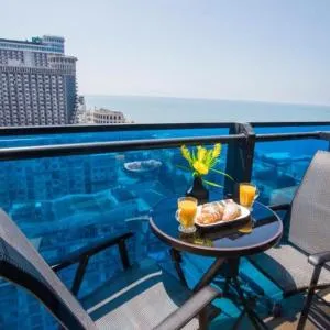 Orbi City Aparthotel Sea View