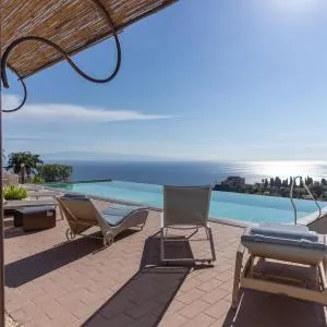 Taormina Skyline