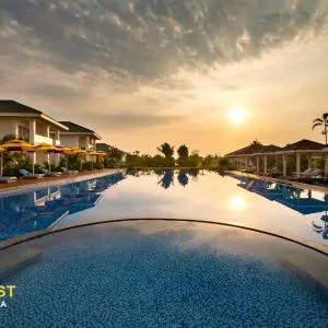 Gold Coast Hotel Resort & Spa