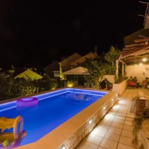 Family friendly apartments with a swimming pool Sustjepan, Dubrovnik - 17308