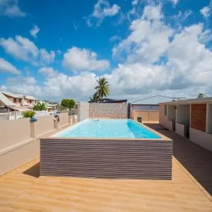 T3 Jacuzzis et piscine au centre ville de Port-Louis