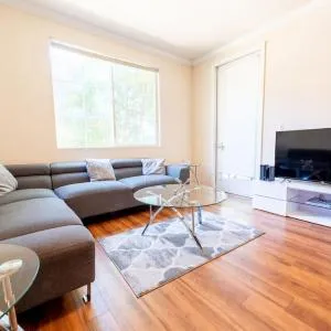 Hidden Gem in Marina Del Rey 2BR 2BA - Sleeps 5