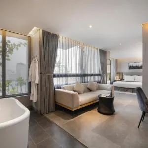 LEGEND Boutique Hotel