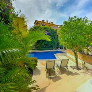 Cabo's Hidden Gem! Steps to the Marina or Beach