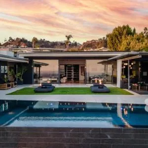Exquisite Villa Off Sunset Strip