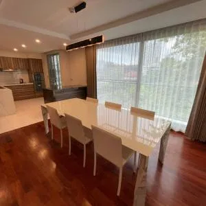 ViVi Avenue Thonglor