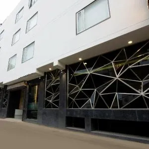 Hotel Stanley - Near Delhi International Airport