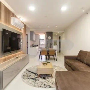Encantador apartamento de dos dorm zona Sh Del Sol 2D002