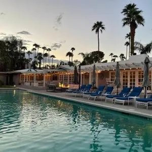 Near Downtown Palm Springs, 6 BD 7 BTH, 80 FT Pool
