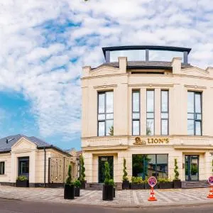 Lion's Hotel