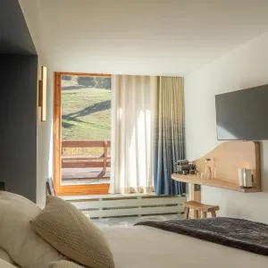 La Cachette, Friendly Hotel