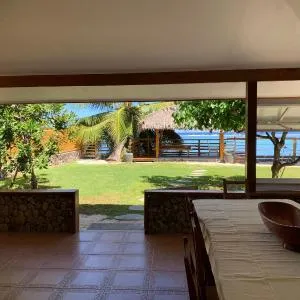 Fare Hotu Punaauia bord de mer