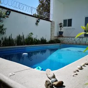 Lindo departamento con alberca y estudio