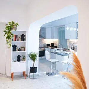 SunStone Apartment