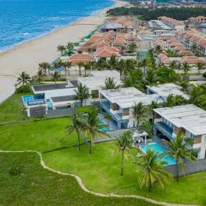 The Ocean Villa Resort Beachfront By Abogo