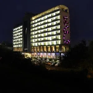 Fortune Select SG Highway, Ahmedabad - Member ITC's Hotel Group