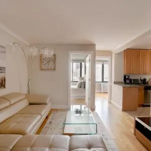 Luxury 4BR Apartment At Upper West Side