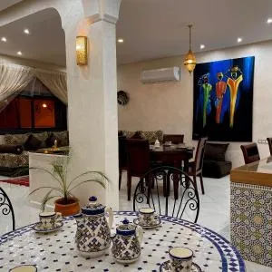 Stay In Fez
