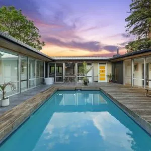 Countryside Sanctuary - Pool WIFI - Rural Living