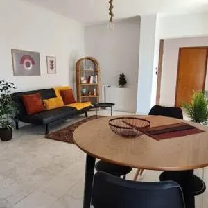 Fori's Nest / SKG