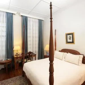 Settha Palace Hotel