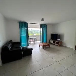Papeete Guest Uraore